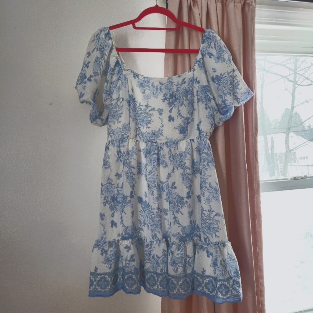 Blue floral print dress